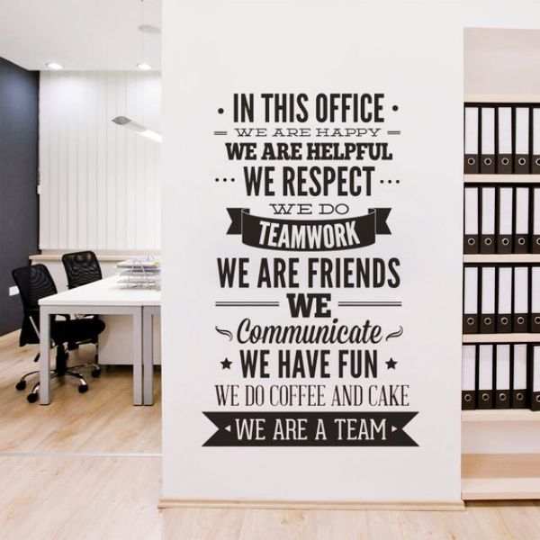 Decor4U office workspace